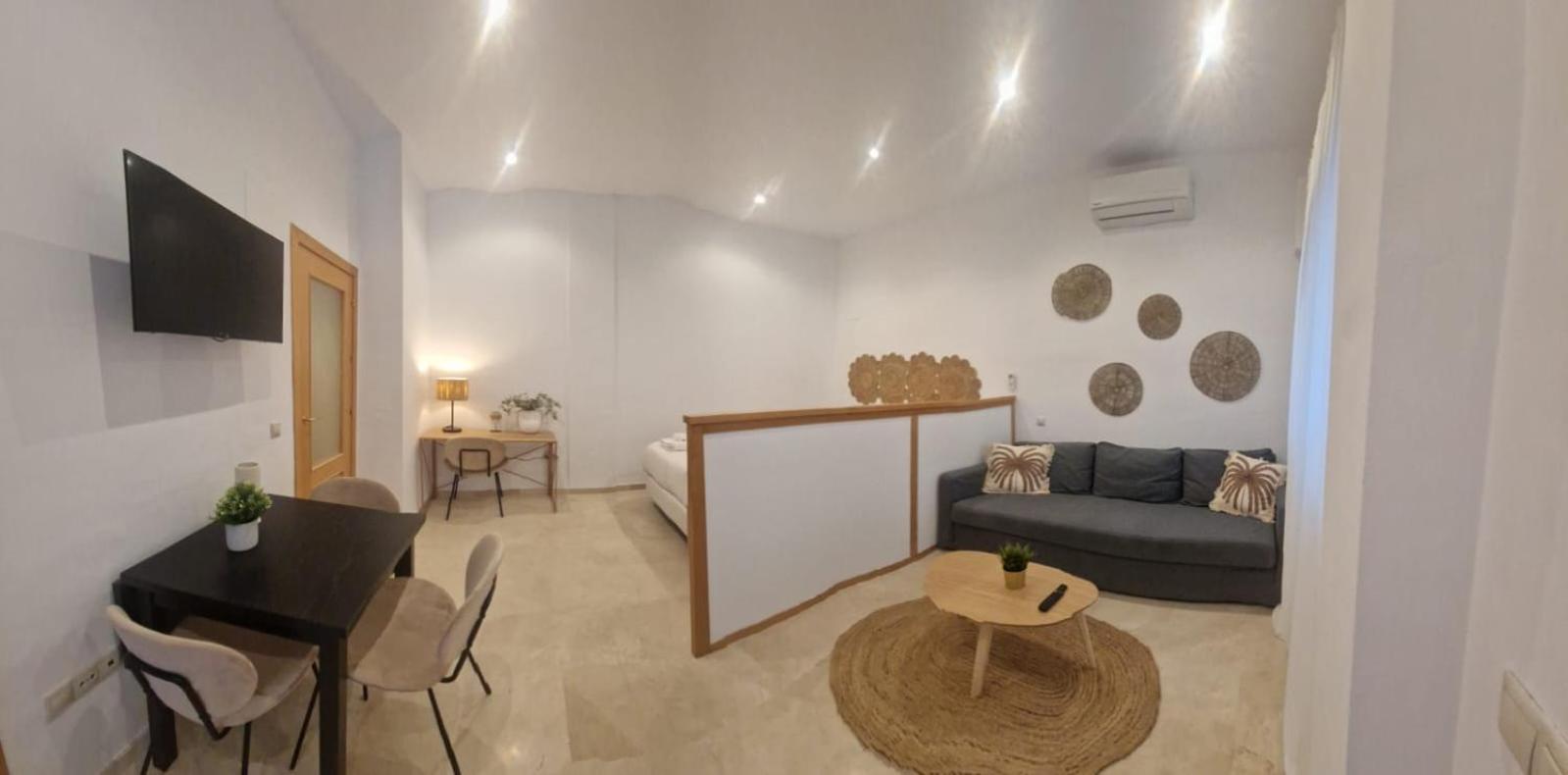 Isg Apartments Estudio En La Alameda 2 เซบีญา ภายนอก รูปภาพ