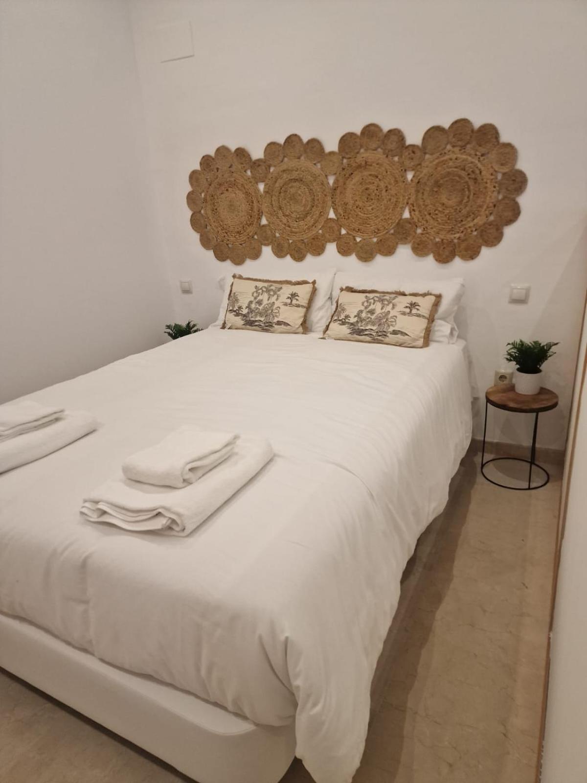 Isg Apartments Estudio En La Alameda 2 เซบีญา ภายนอก รูปภาพ