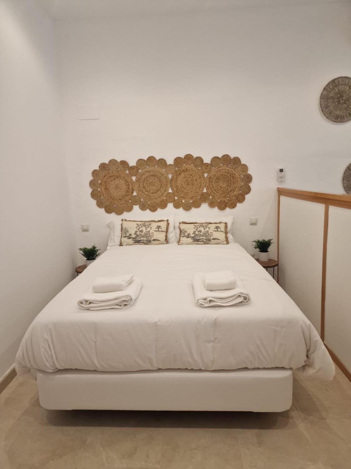 Isg Apartments Estudio En La Alameda 2 เซบีญา ภายนอก รูปภาพ