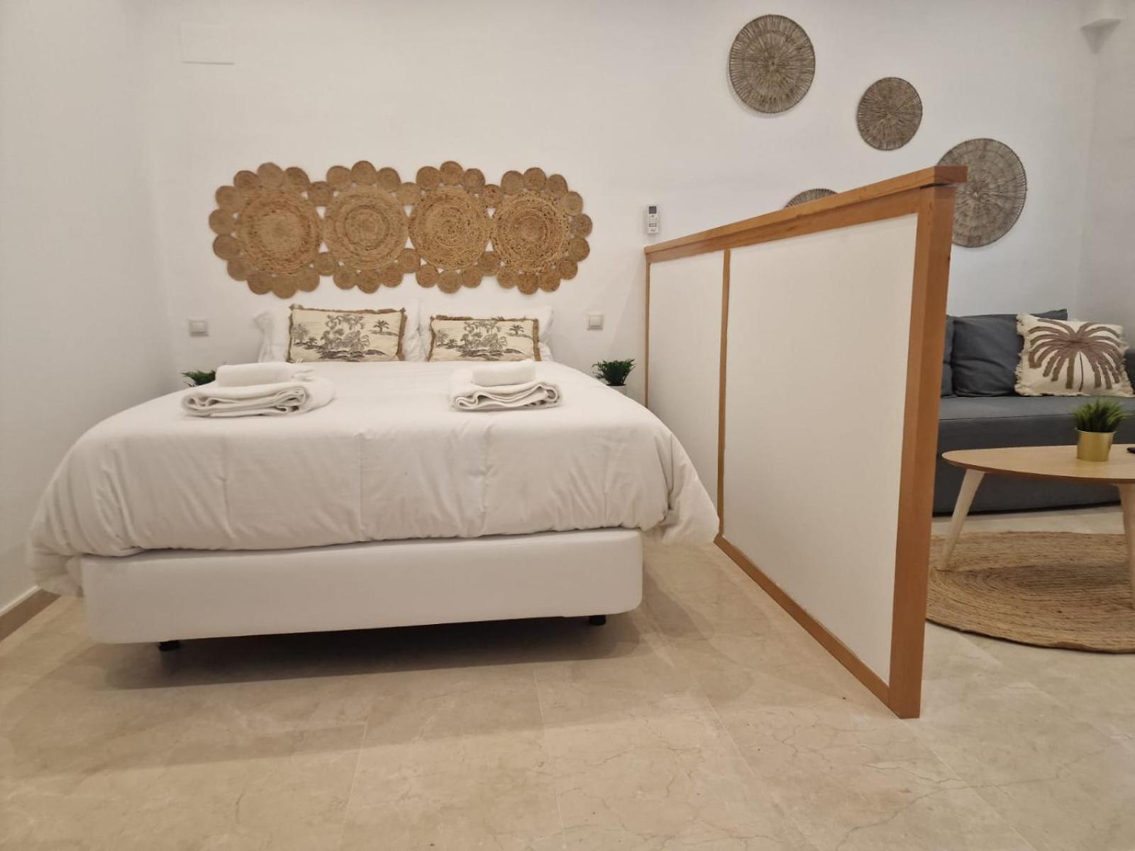 Isg Apartments Estudio En La Alameda 2 เซบีญา ภายนอก รูปภาพ